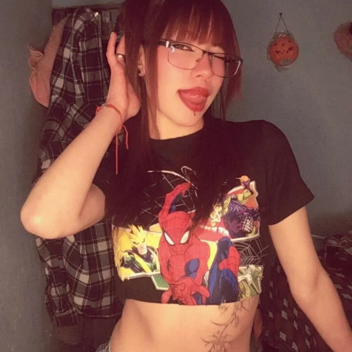 Dakota_Addams Offline XXX-chat