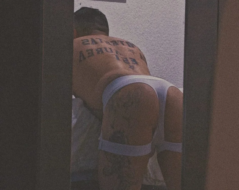 Decker_Velvett's Offline XXX Chat