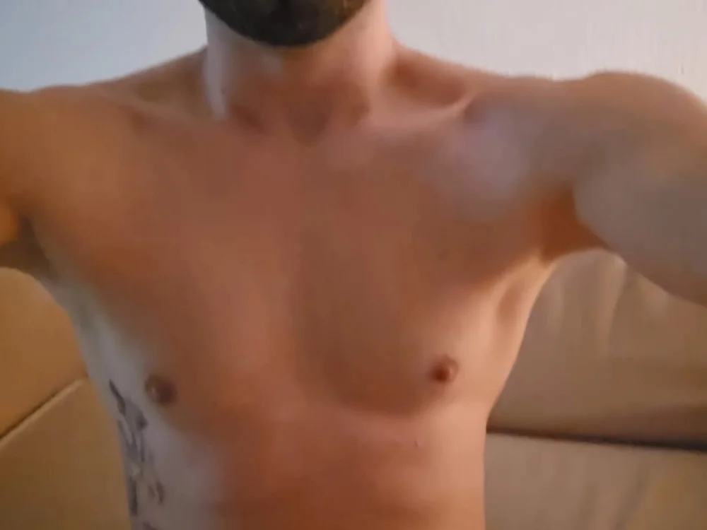 GoddessesofEros' Offline Chat Room