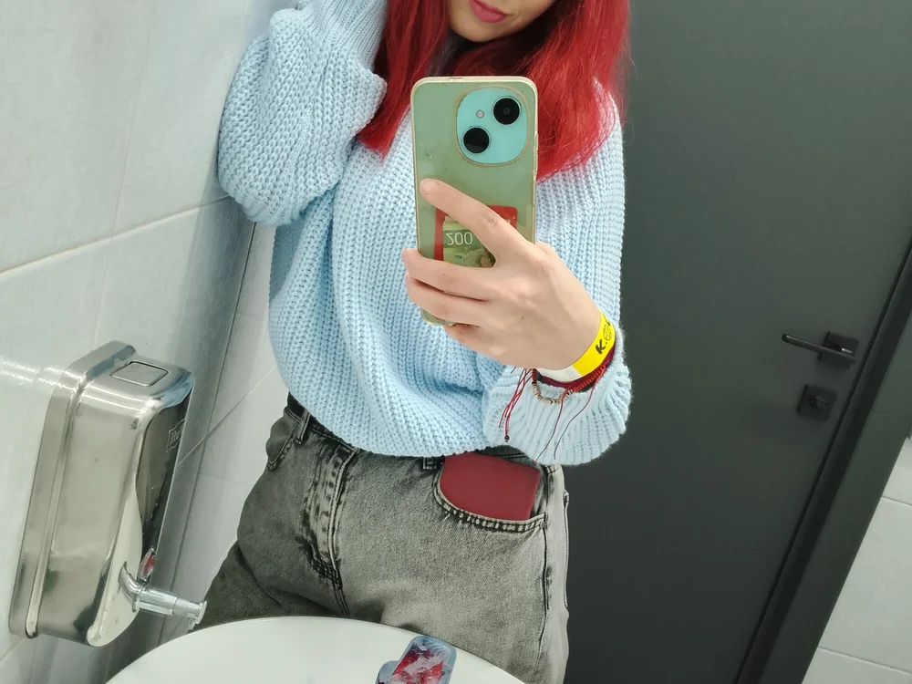 NoraLourenss offline chatrum