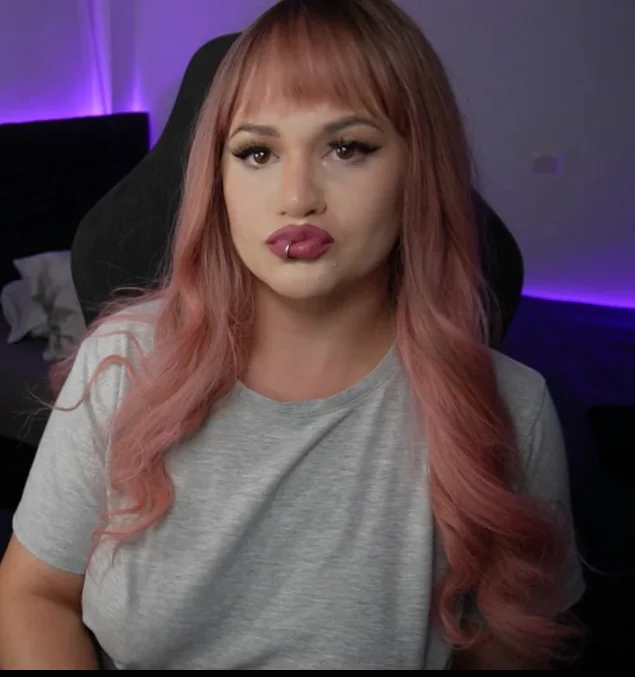IvyR's Offline Chat Room