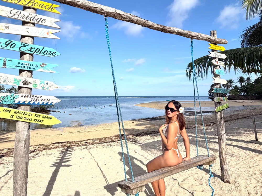 Yourslutty_patricia Obrolan XXX Offline