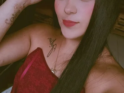 Canddy_tay1 Female Deepthroat Live Cam XXX