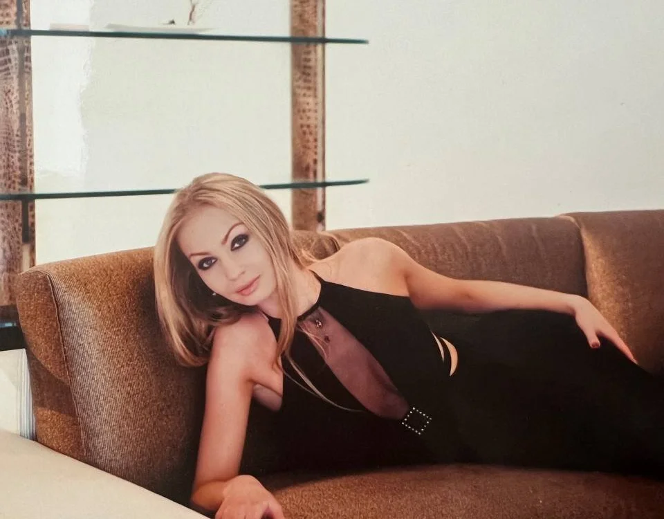 ZarinaSwift 離線 XXX 聊天