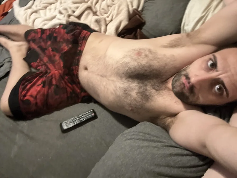 Thickerthanasnicker007's Offline XXX Chat