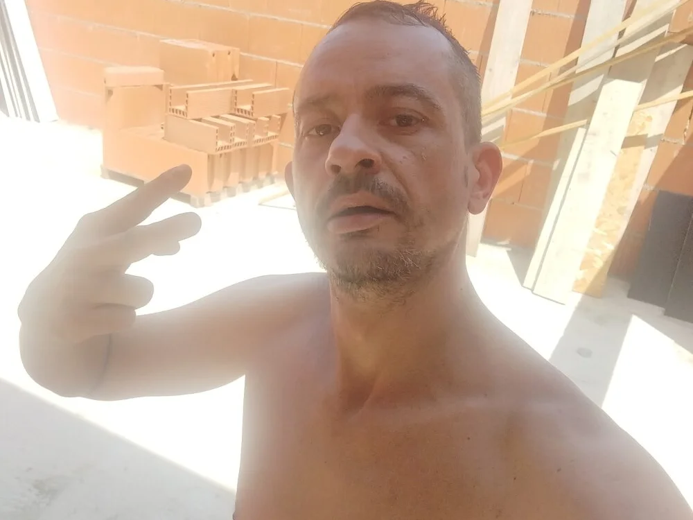 Azt313 Offline XXX-chat