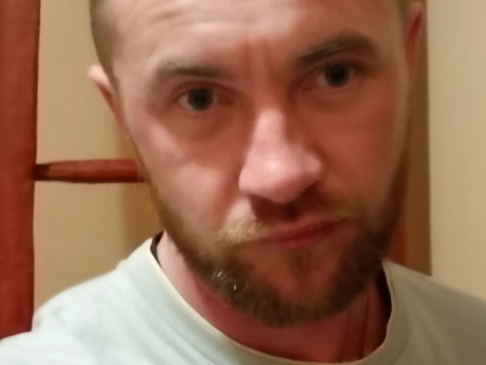 Chat +18 off-line de FrightenedMission238