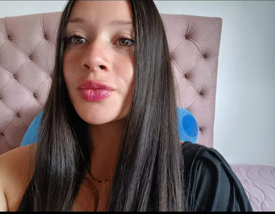 Mariana_Alvarez offline chatrum