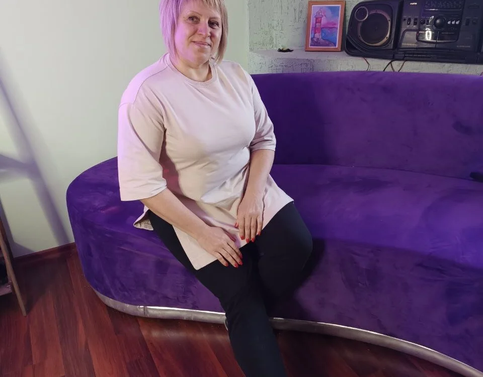 Selena_Siren offline chatrum