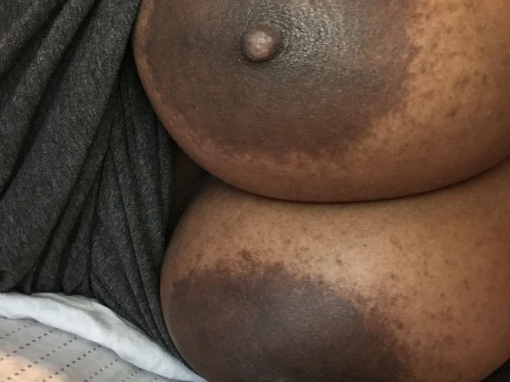 Tittythittaker's Offline XXX Chat