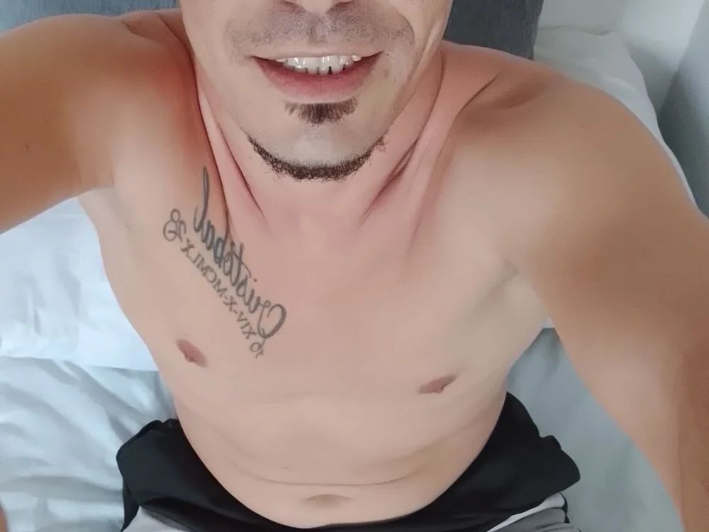Toledoooo21cm офлайн XXX чат