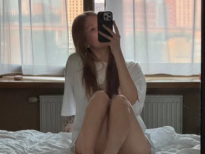 IvySinclair_ - Girl 