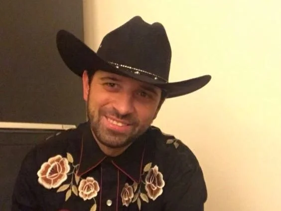 FelipeJorgeRodriguez's Offline Chat Room