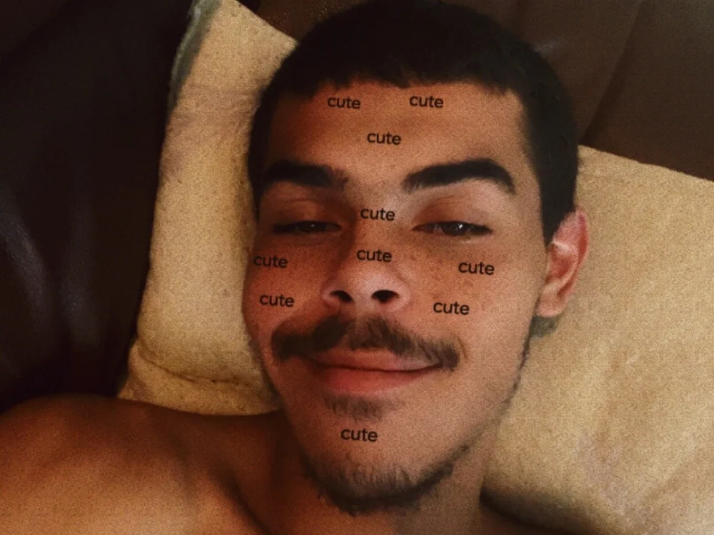 elijahb20's Offline Chat Room