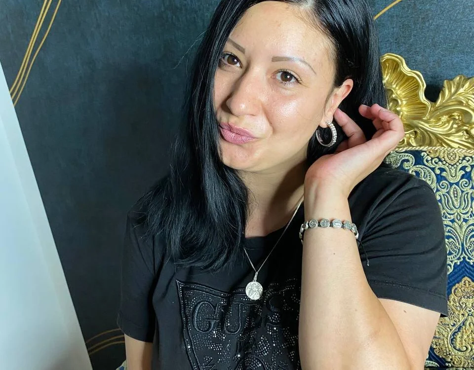LadyGagaaa's Offline Chat Room