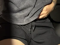 memhot's webcam live show