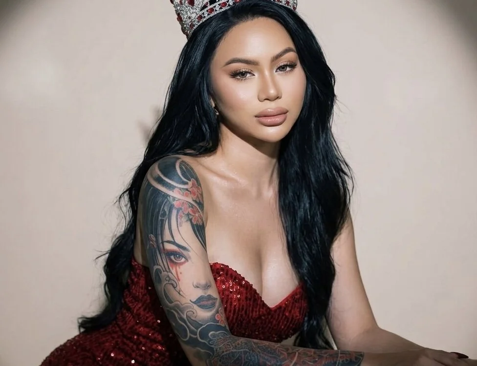 sassy_olivia офлайн XXX чат