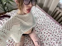 EstellaZion's webcam live show