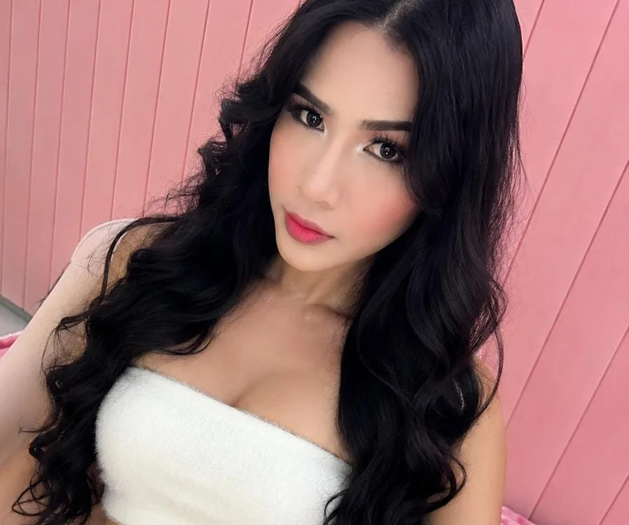 Offline XXX chat modela party_girl_skiny