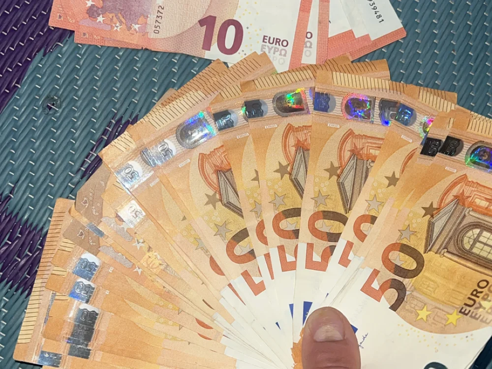 Moro-89 Offline XXX-Chat