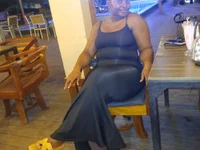 Модель curvy_queen89