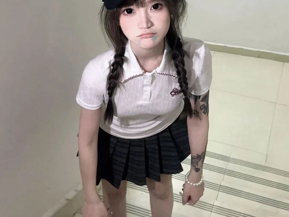 ttjie01's Offline Chat Room