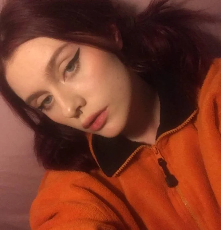 sunshine_lina offline XXX-chat