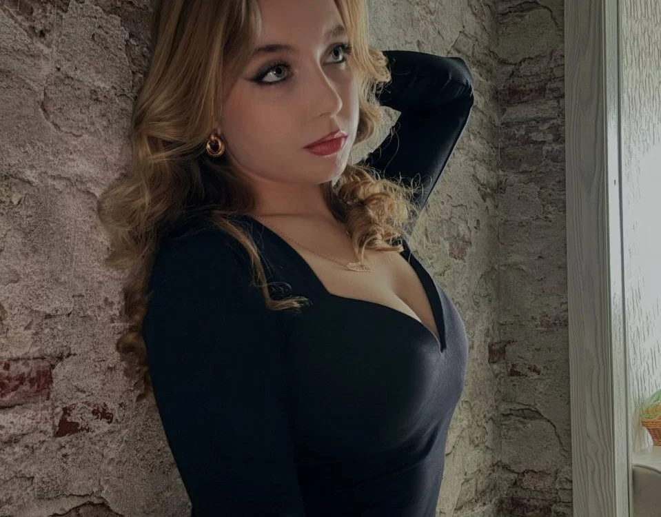 SherryBerry_ Obrolan XXX Offline