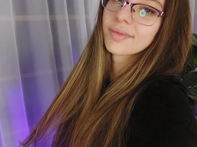 RavennBliss - Girl 