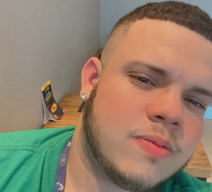 Thomazlins' Offline Chat Room