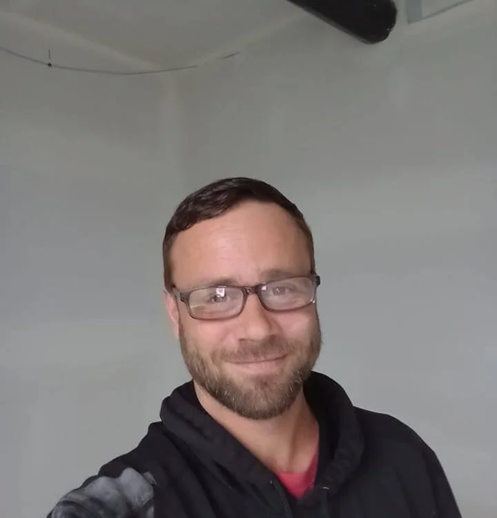 ThicknobBob88 offline chatrum