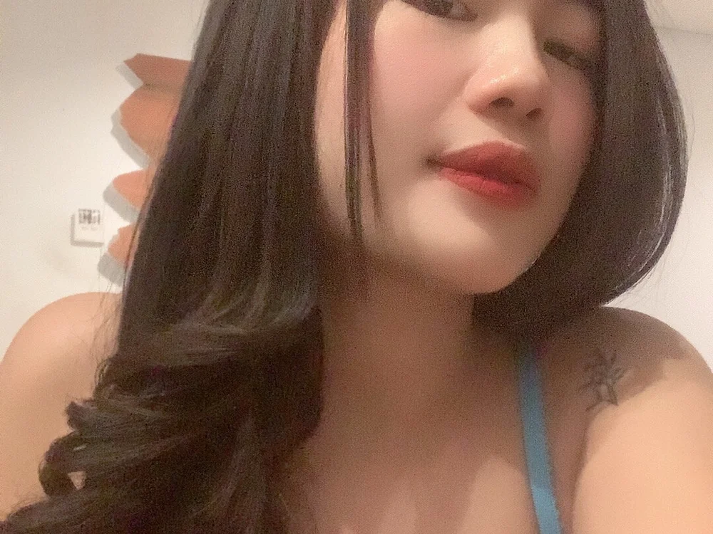 Haniichan offline XXX-chatje