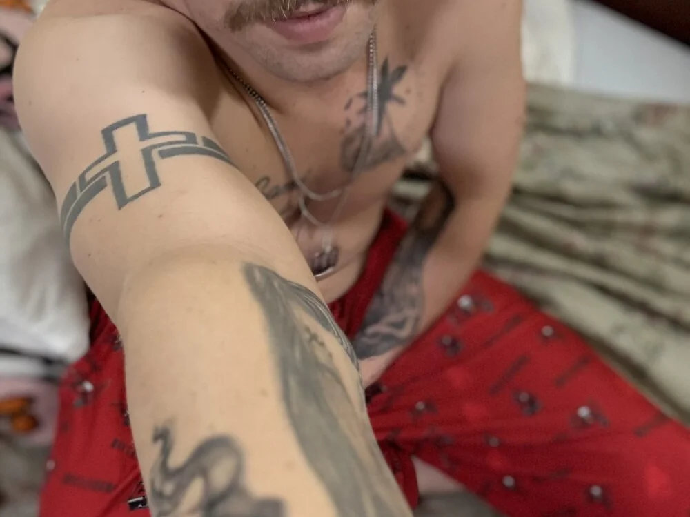 sprath8 অফলাইন XXX চ্যাট