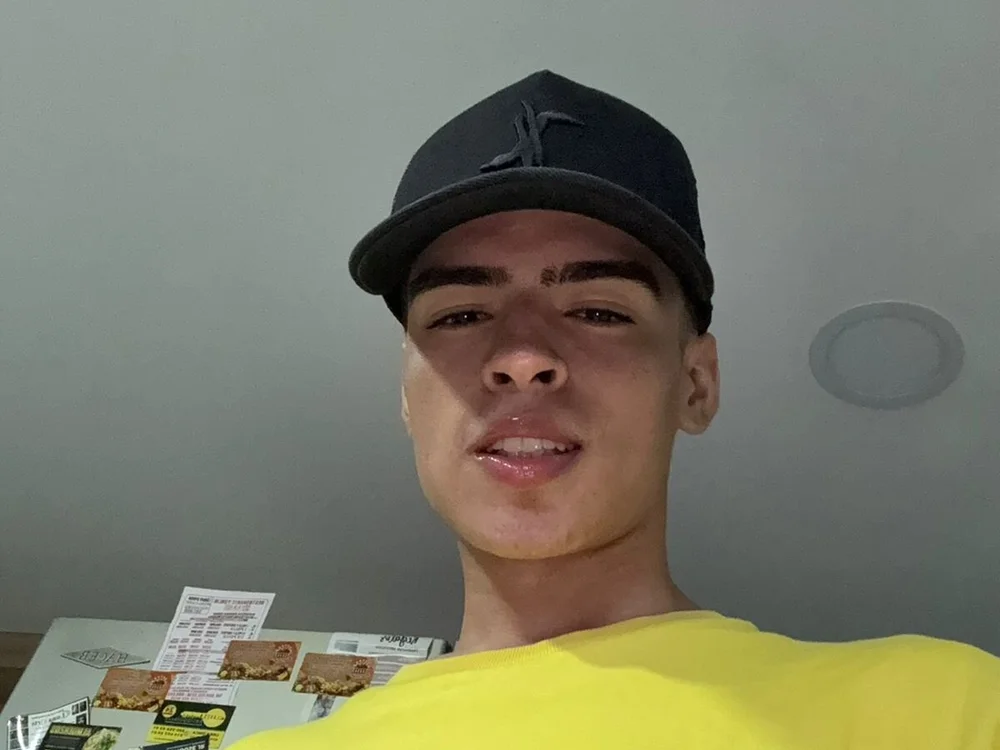 yeimy_boss offline chatrum