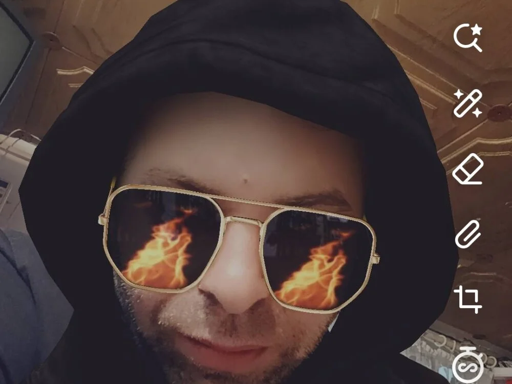 No_Name112233 Offline XXX-Chat