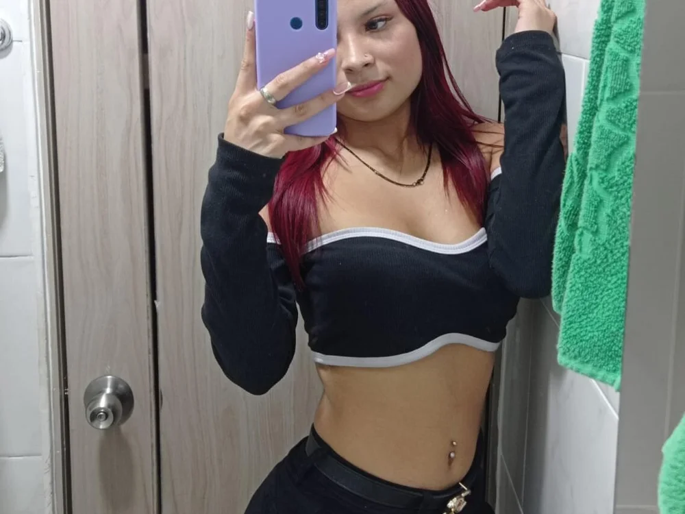 Greysi_Brown offline chatrum