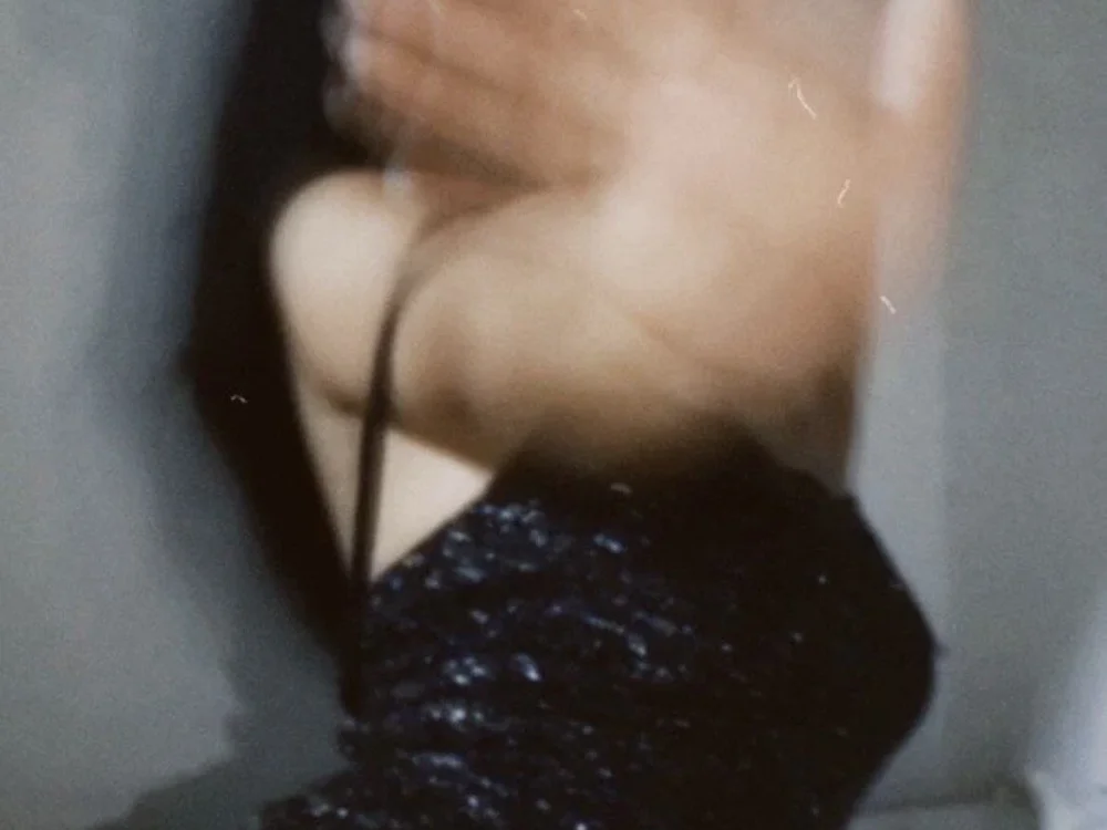 sassy_babe2002's Offline XXX Chat