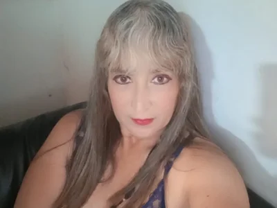 linda__mature