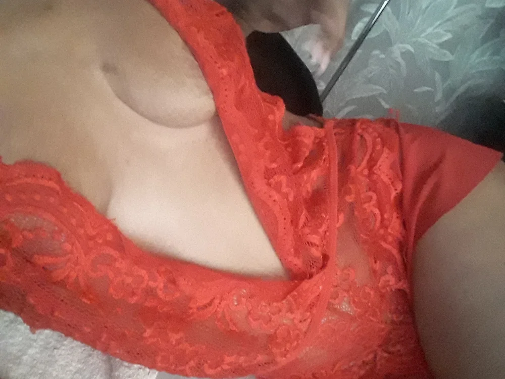 Scarlet247's Offline XXX Chat