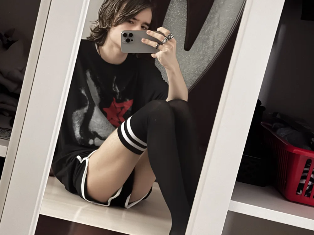 dahuchanchan: συνομιλία ΧΧΧ εκτός σύνδεσης