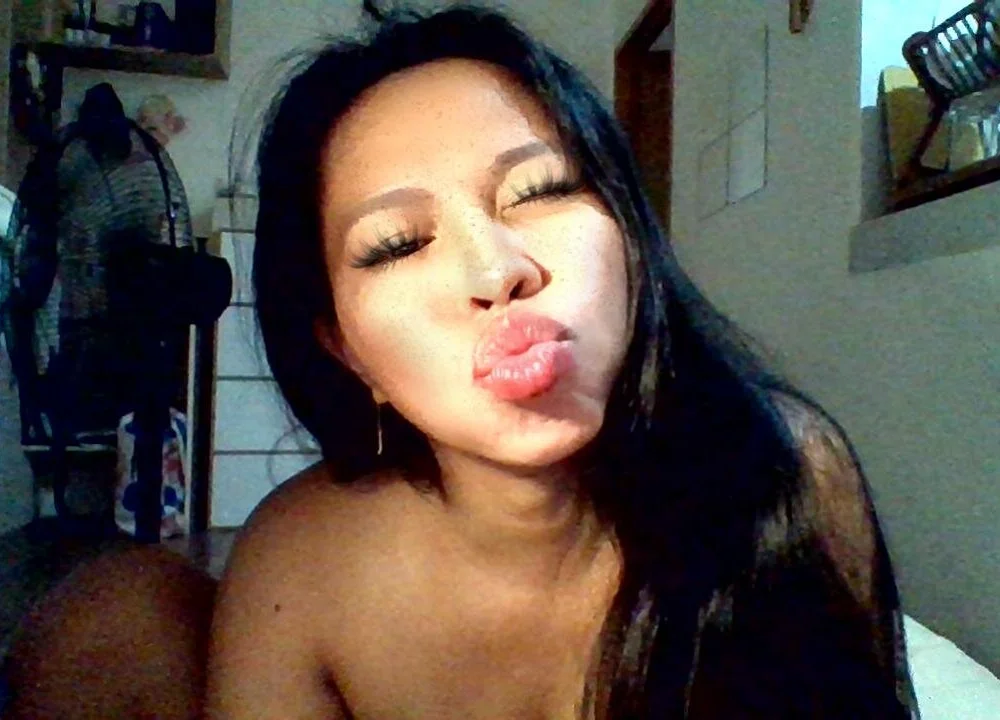 alexababyxx Obrolan XXX Offline