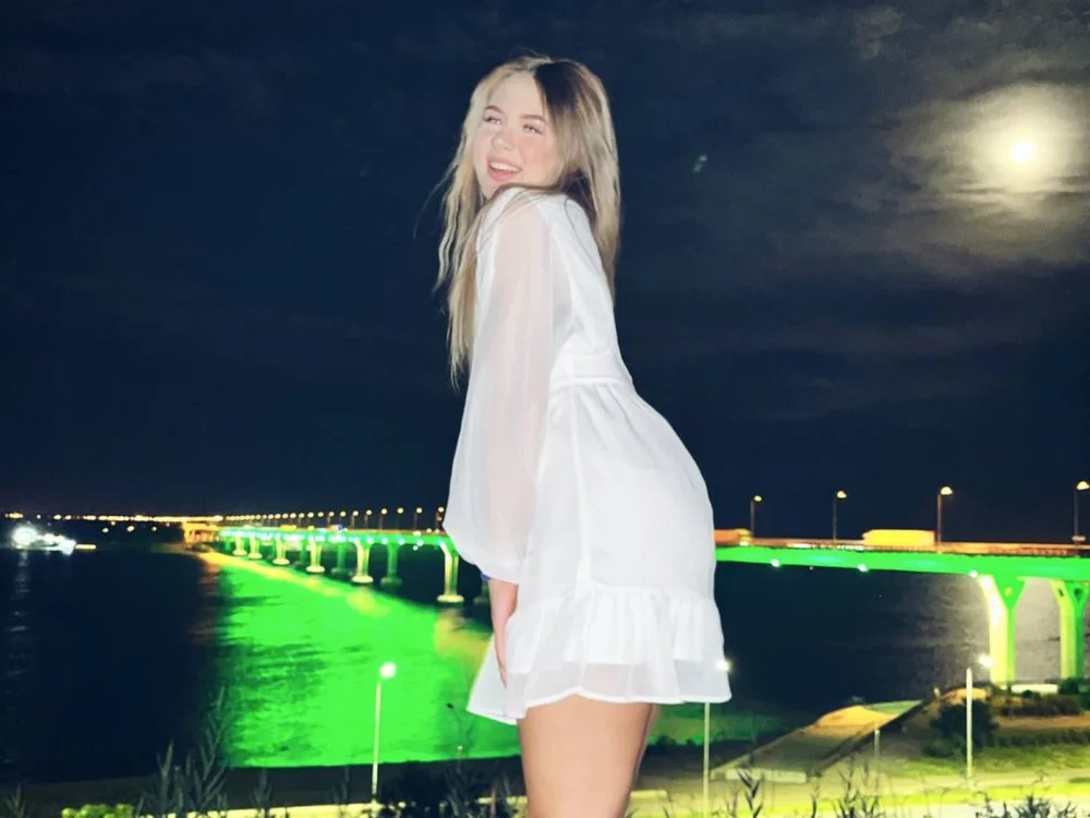 Offline chatovací místnost SofiaCarrison