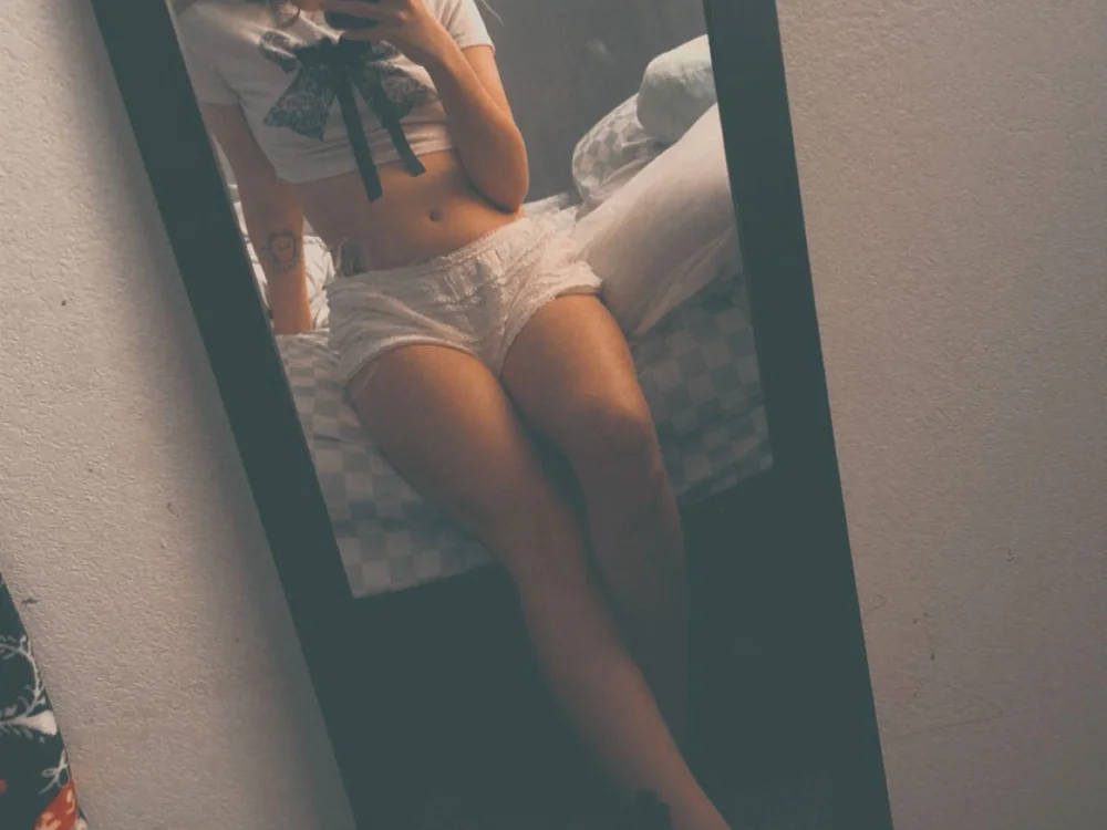 MisCheeks69's most recent online preview