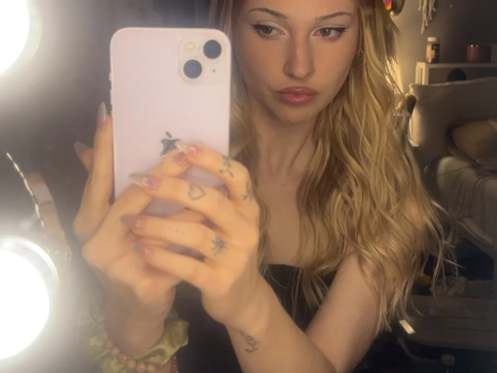 izzybellaaa Chat XXX offline