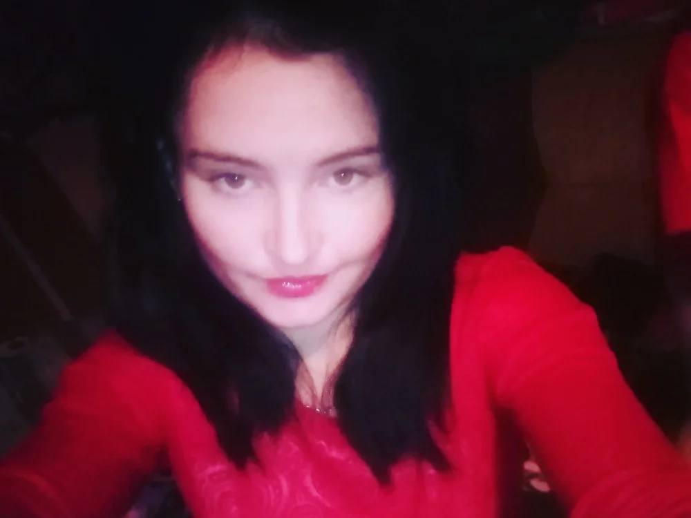 Darsi_Kiska's Offline Chat Room