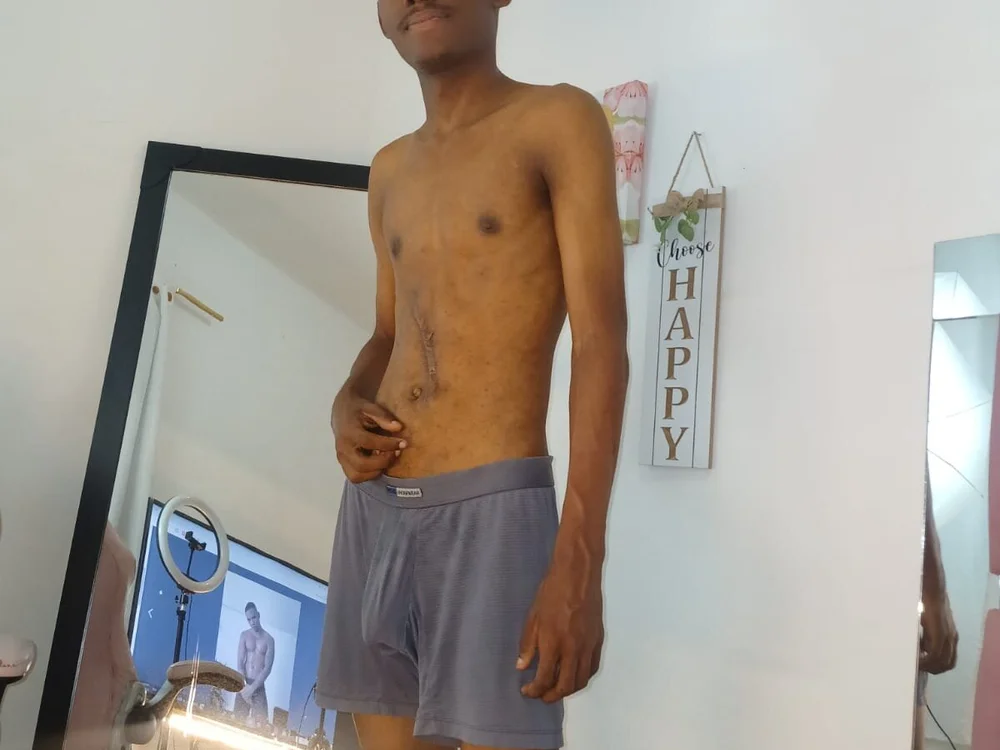 ห้องแชทออฟไลน์ของ edgar_brown_