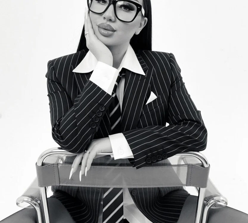 Chat +18 off-line de KemberlyEll