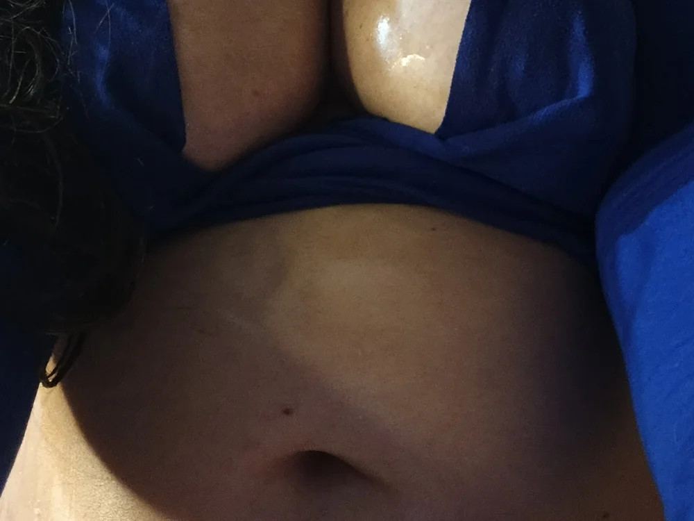 sexy-pregnant1's Offline XXX Chat