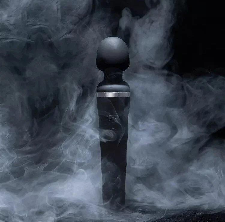 cover photo of Blackk_Velvet_