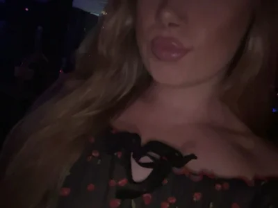 Sexi_lexi24 - Girl 